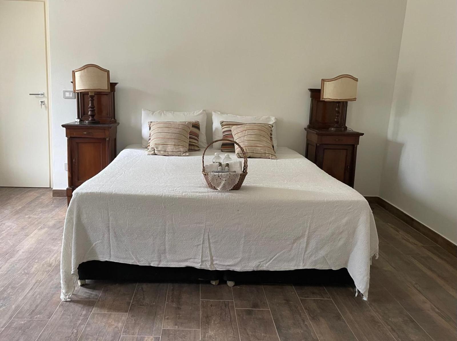 Tenuta Nissole Rocchetta Tanaro Экстерьер фото